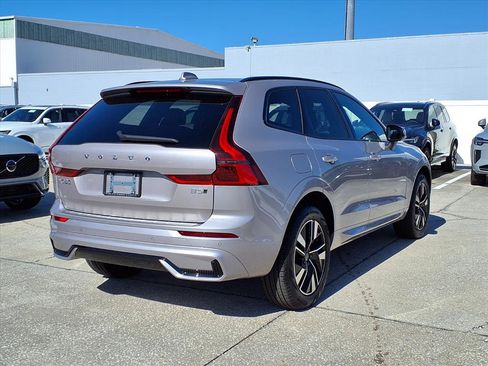 New 2026 Volvo XC60 B5 Core w/ Protection Package Premier image 7