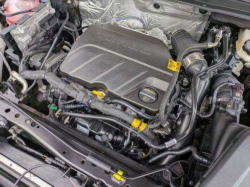 New 2026 Chevrolet Trax ACTIV w/ Sunroof Package FWD image 27