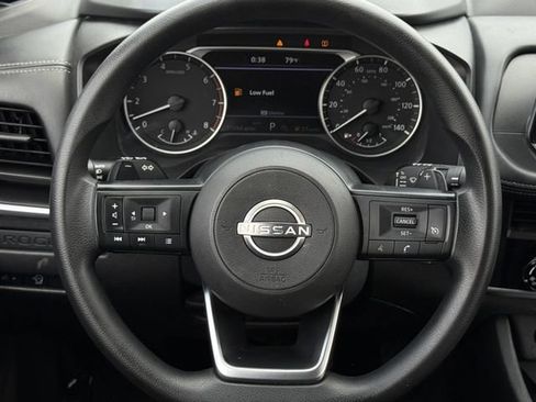 Used 2024 Nissan Rogue S AWD/4WD image 13