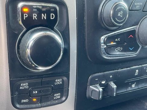 Used 2017 RAM 1500 Big Horn AWD/4WD image 25