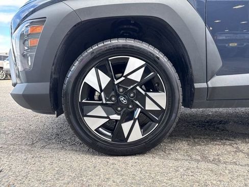 Used 2024 Hyundai Kona SEL image 17