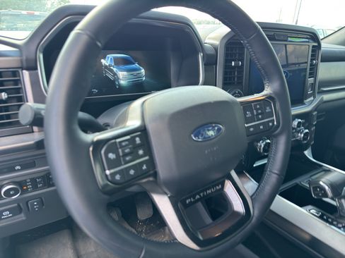 Used 2025 Ford F150 Platinum AWD/4WD image 14