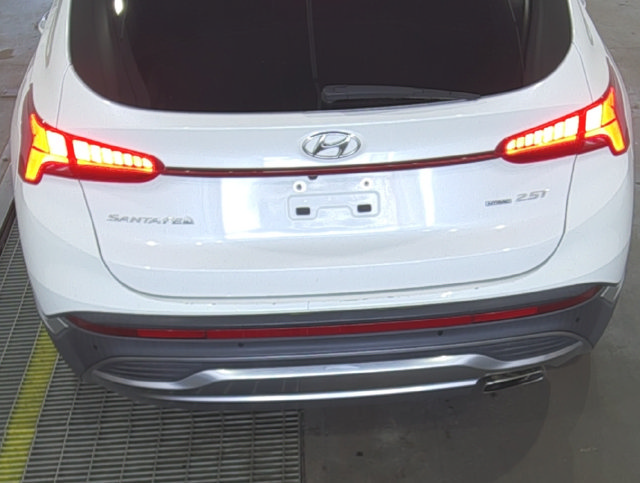 Used 2021 Hyundai Santa Fe Limited AWD/4WD image 12