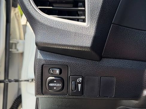 Used 2015 Toyota Corolla S Premium FWD image 20