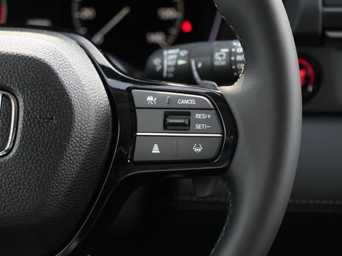 New 2025 Honda Pilot Touring image 25