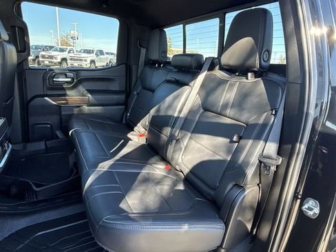 Used 2022 Chevrolet Silverado 1500 High Country w/ Technology Package image 26