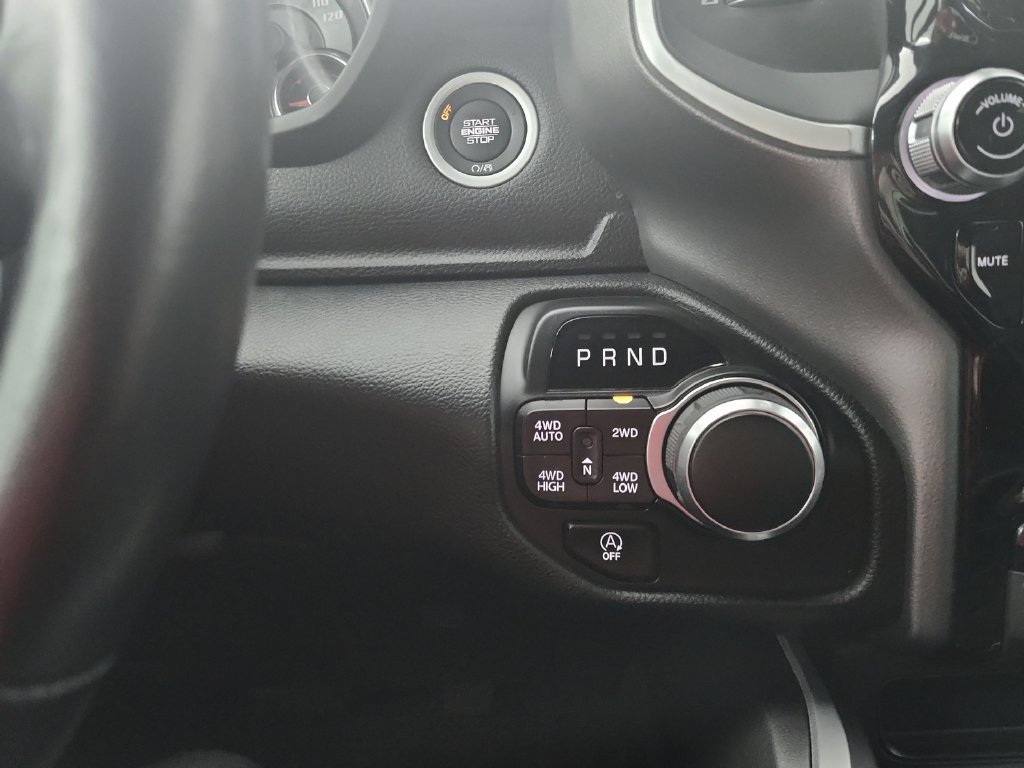 Used 2022 RAM 1500 Big Horn AWD/4WD image 32