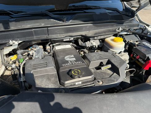 Used 2019 RAM 2500 Big Horn image 26