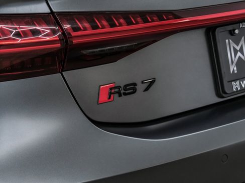 Used 2021 Audi RS 7 Sportback w/ Carbon Optic Package image 75