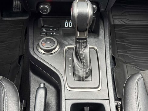 Used 2021 Ford Ranger Lariat w/ Tremor Off-Road Package image 7