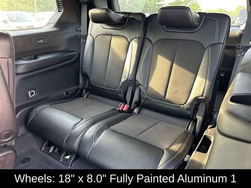 Certified 2023 Jeep Grand Cherokee L Laredo AWD/4WD image 27