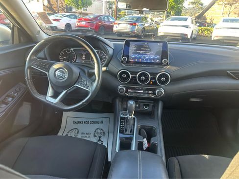 Used 2023 Nissan Sentra SV w/ All-Weather Package FWD image 10