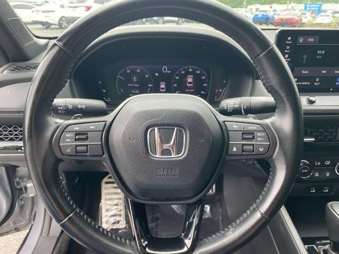 Used 2024 Honda Accord Sport image 17