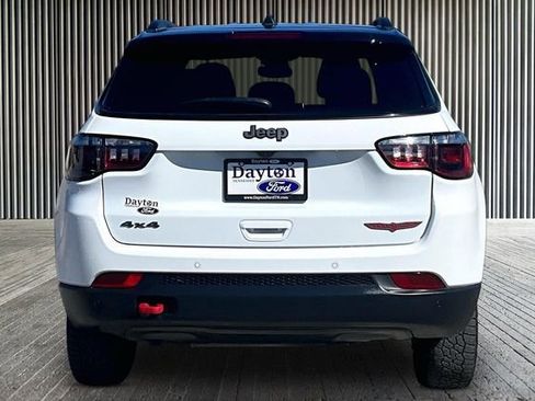 Used 2024 Jeep Compass Trailhawk image 4