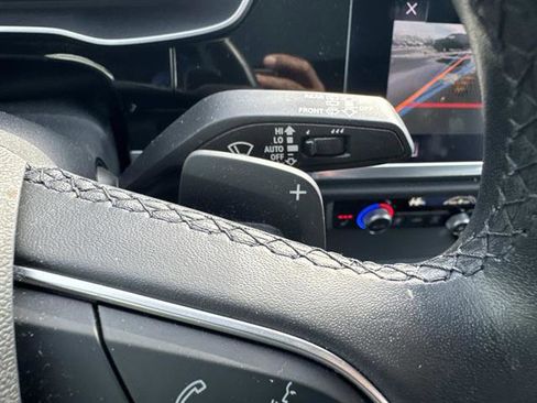 Used 2022 Audi Q3 2.0T Premium Plus image 12