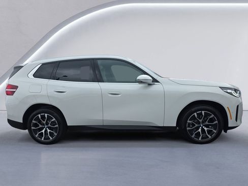 New 2026 BMW X3 xDrive30 w/ Premium Package image 3