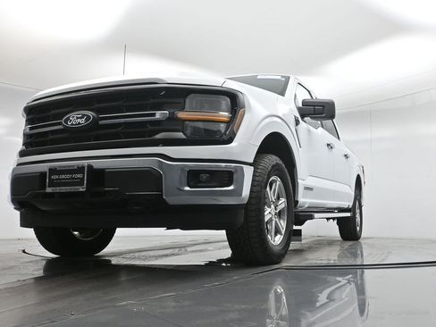 Certified 2025 Ford F150 XLT w/ Equipment Group 301A Standard image 46