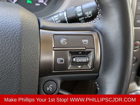 Used 2017 Lexus GX 460 Premium w/ Premium Package AWD/4WD image 26