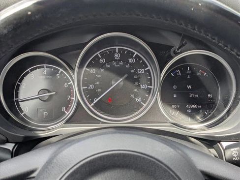 Used 2021 MAZDA CX-5 Touring image 3