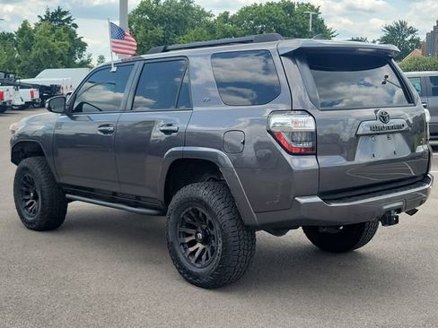 Used 2016 Toyota 4Runner SR5 Premium AWD/4WD image 3