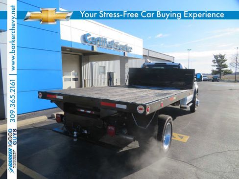 Used 2024 Ford F550 4x4 Regular Cab Super Duty w/ XLT Value Package image 5