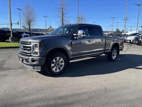 Used 2022 Ford F250 Platinum image 1