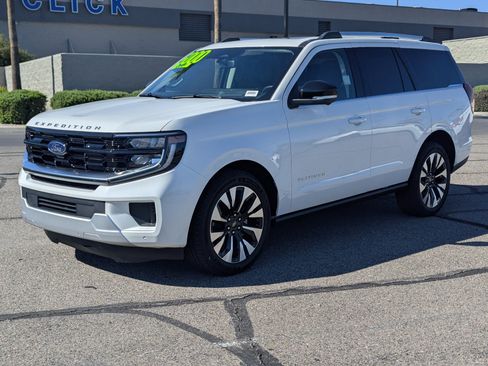 New 2026 Ford Expedition Platinum w/ Driver's Package AWD/4WD image 5