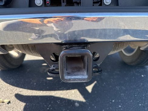 Used 2023 GMC Sierra 1500 SLT w/ SLT Premium Package image 16