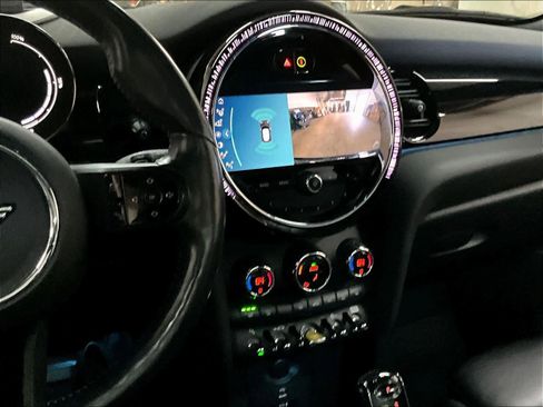 Used 2022 MINI Cooper SE image 8