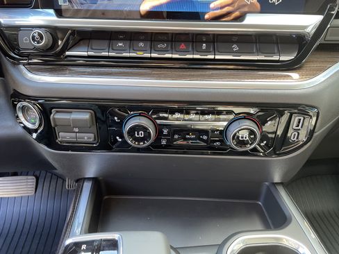 New 2026 Chevrolet Silverado 1500 LT Trail Boss w/ Convenience Package II image 28