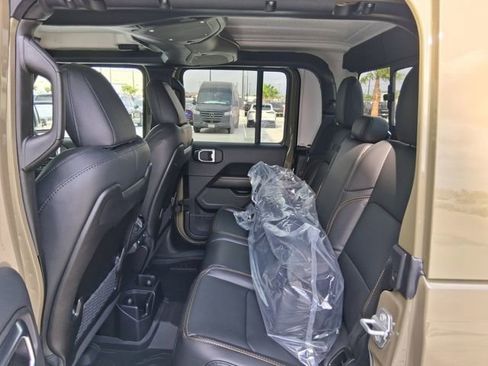 New 2026 Jeep Gladiator Sport image 21