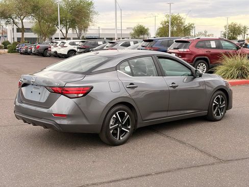 Used 2024 Nissan Sentra SV FWD image 6