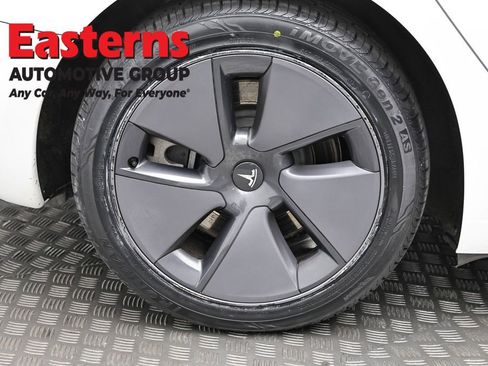 Used 2023 Tesla Model 3 Standard Range image 25