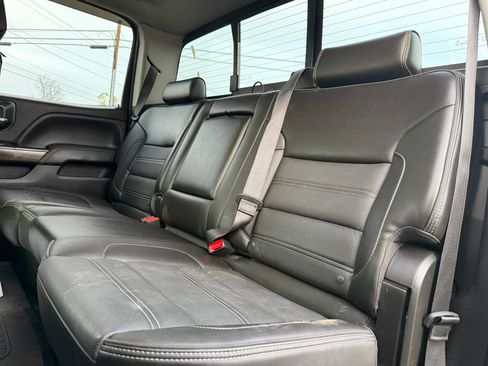Used 2018 GMC Sierra 3500 Denali w/ Duramax Plus Package image 14