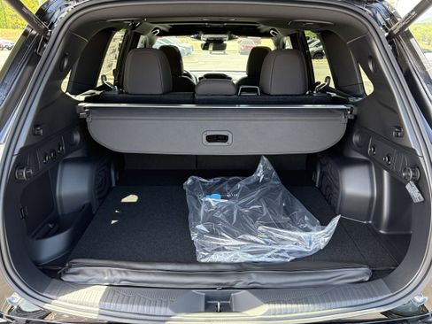 New 2026 Subaru Forester Touring AWD/4WD image 10