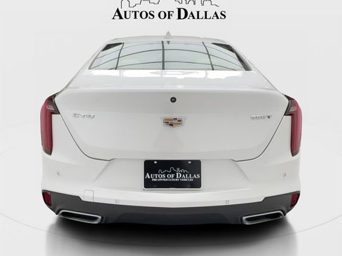 Used 2021 Cadillac CT4 Premium Luxury RWD image 9