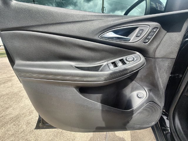 Certified 2023 Buick Encore GX Essence w/ Experience Buick Package FWD image 20