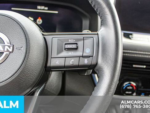 Used 2024 Nissan Rogue Platinum w/ Platinum Premium Package image 28