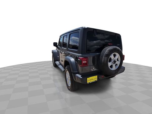 Used 2019 Jeep Wrangler Unlimited Sport S AWD/4WD image 7