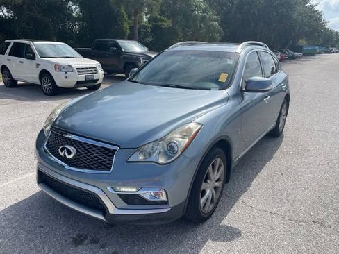 Used 2017 INFINITI QX50 2WD w/ Premium Plus Package image 5