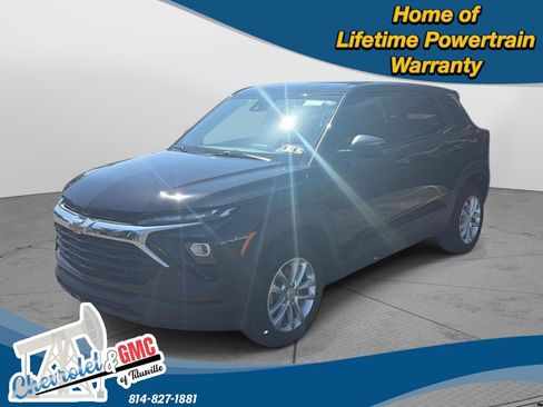 Used 2025 Chevrolet TrailBlazer LS w/ LS Convenience Package AWD/4WD image 4