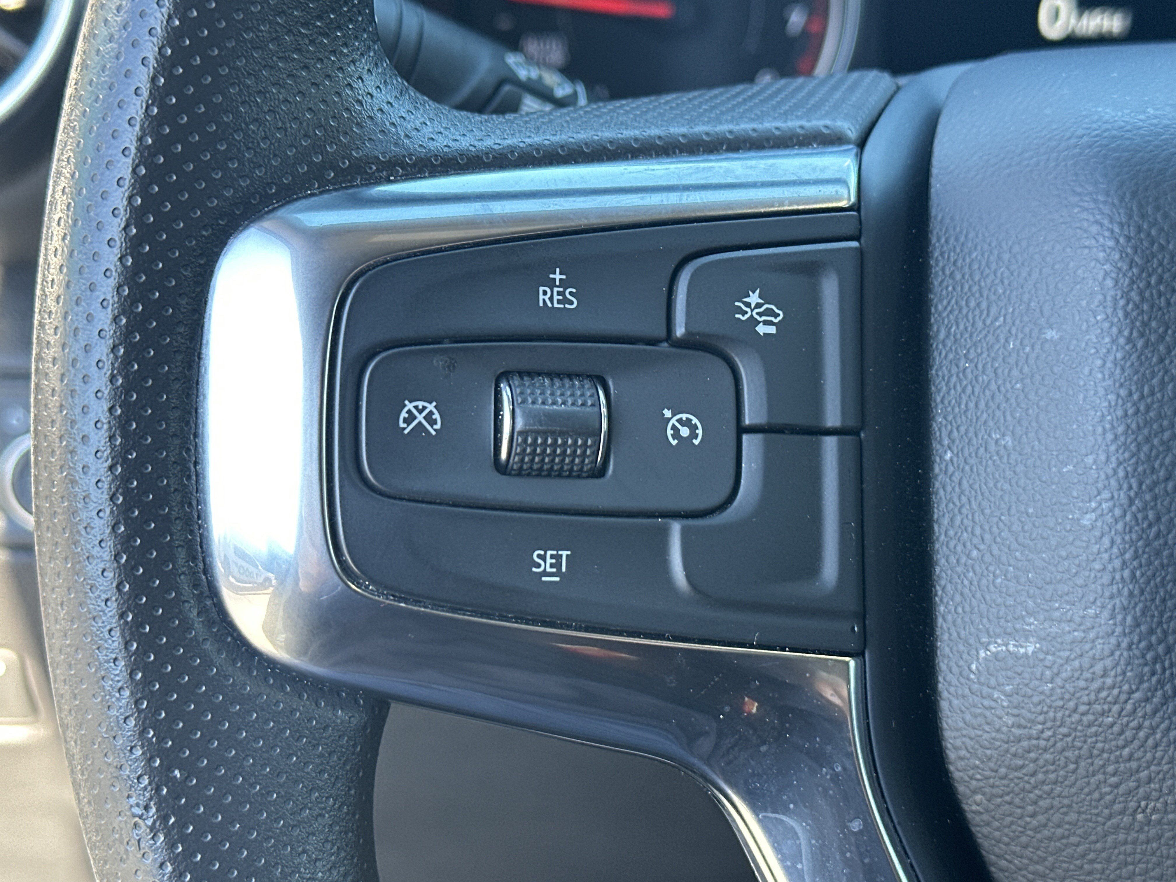 Certified 2024 Chevrolet Blazer LT w/ Convenience Package FWD image 26