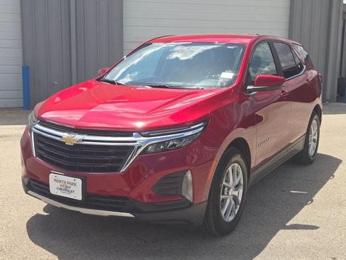 Used 2024 Chevrolet Equinox LT FWD image 7