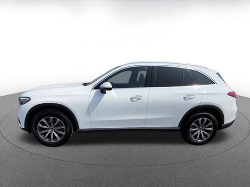 Used 2024 Mercedes-Benz GLC 300 GLC 300 image 9
