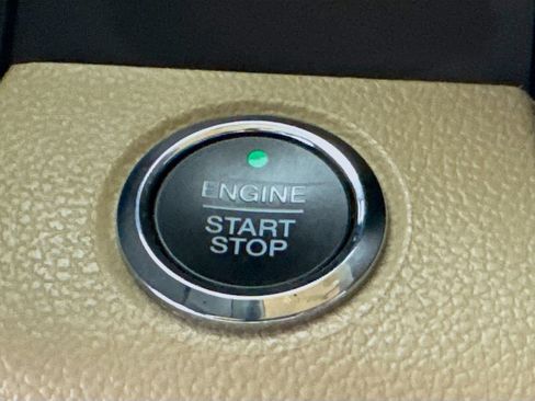 Used 2017 Ford F150 Lariat AWD/4WD image 21