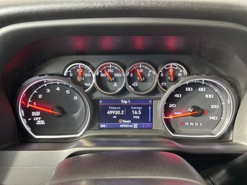 Used 2021 Chevrolet Silverado 1500 RST image 17