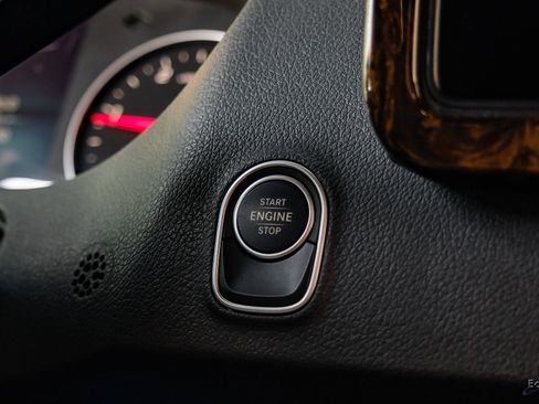 Used 2023 Mercedes-Benz Sprinter 3500 image 76