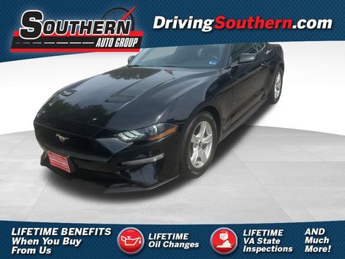 Used 2020 Ford Mustang Coupe RWD image 1