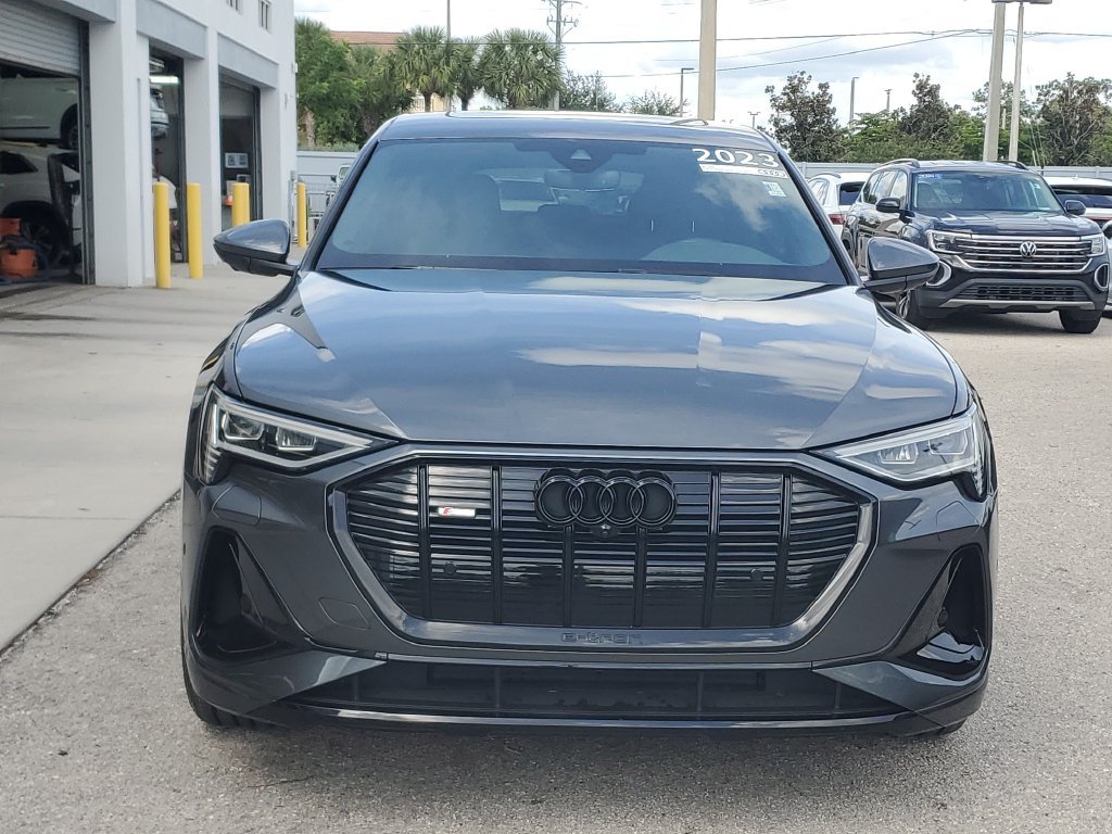 Certified 2023 Audi e-tron Premium Plus w/ Premium Plus Package AWD/4WD image 10