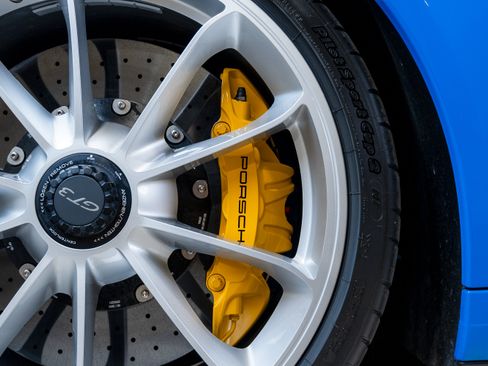 Used 2018 Porsche 911 GT3 RWD image 5